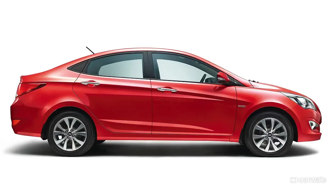 Fluidic Verna 4S 2015 2016 Right Side Image Fluidic Verna 4S 2015 