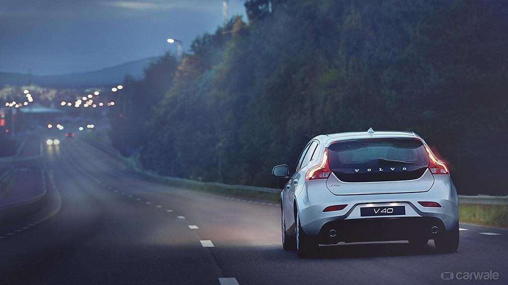 Discontinued Volvo V40 2015 Rear View