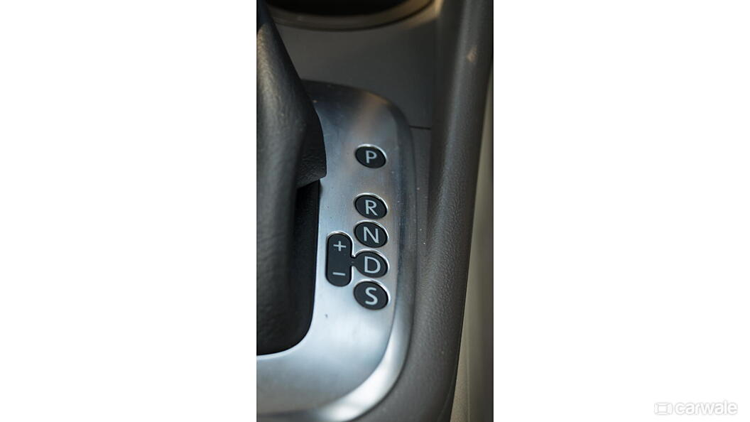 Discontinued Volkswagen Vento 2014 Gear-Lever