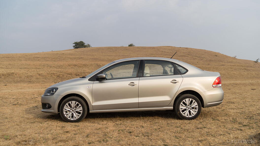 Discontinued Volkswagen Vento 2014 Left Side View