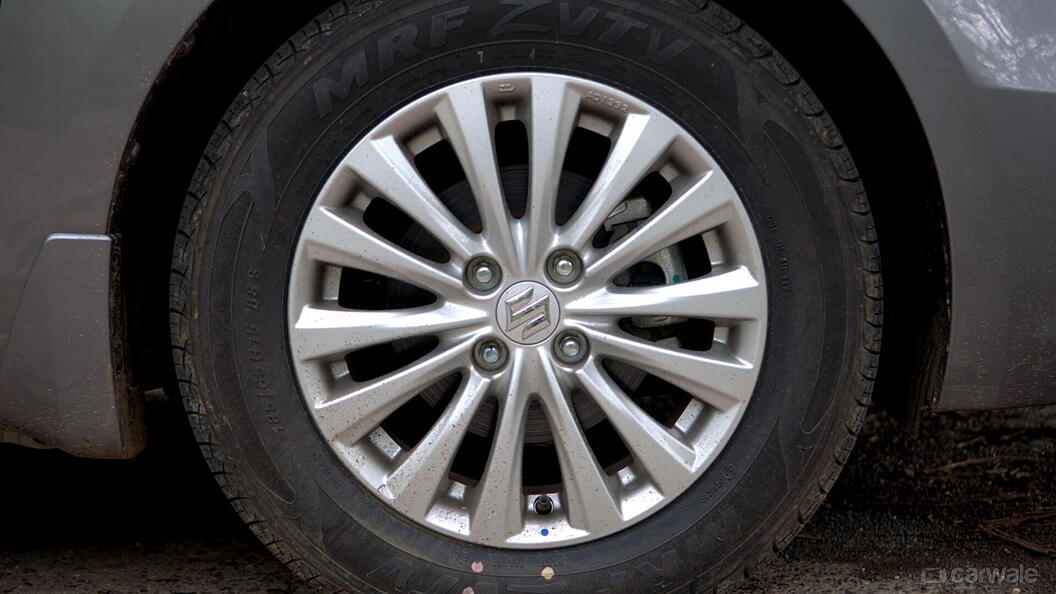 Discontinued Maruti Suzuki Ciaz 2014 Wheels-Tyres