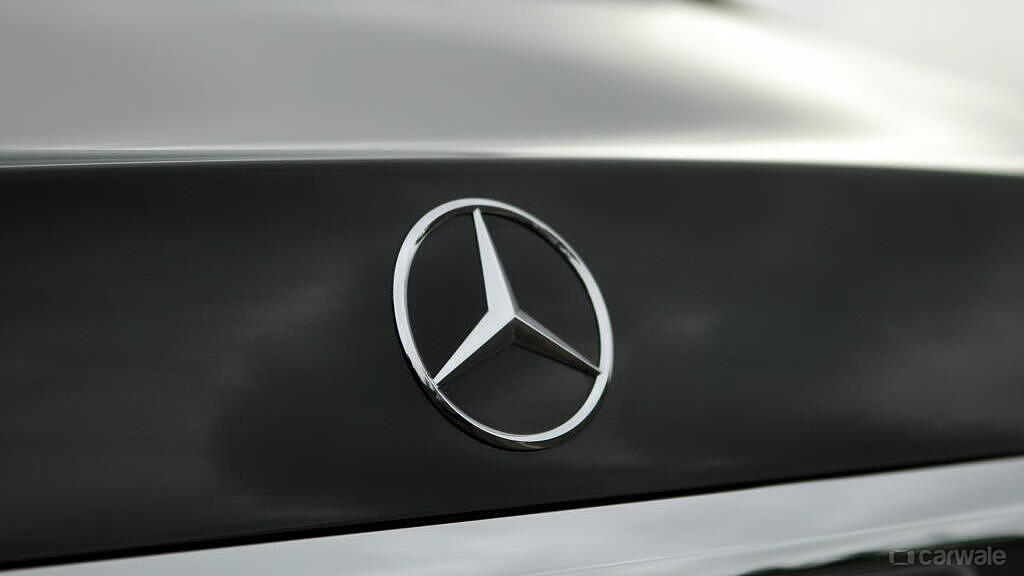 Discontinued Mercedes-Benz S-Class 2018 Badges
