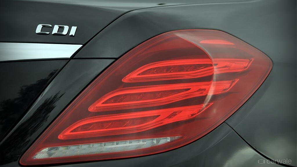 Mercedes-Benz S-Class [2014-2018] Tail Lamps