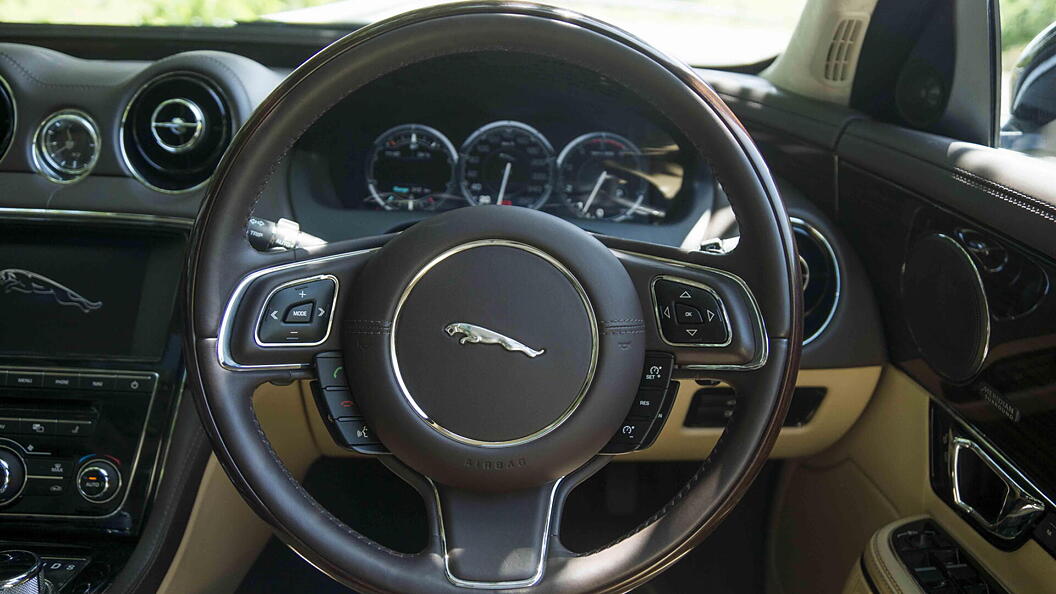 jaguar xj steering wheel