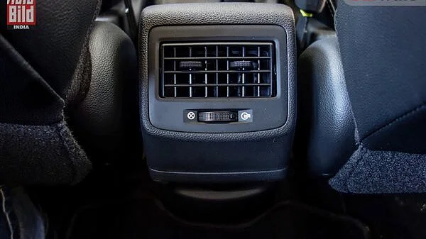 grand i10 ac vent