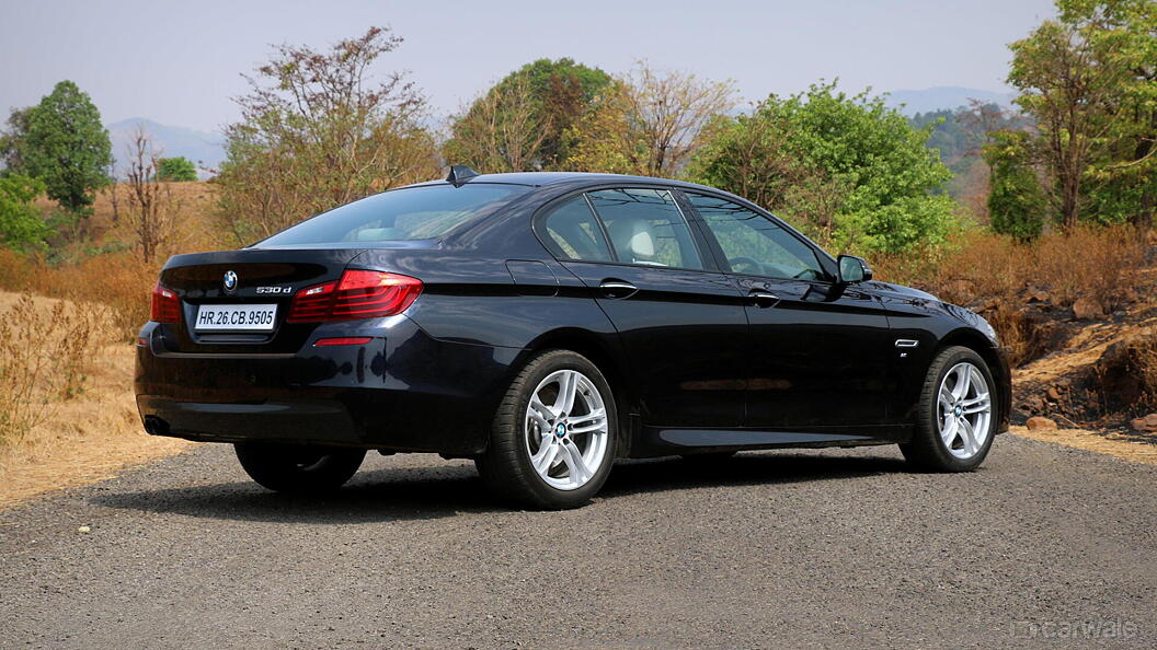 Discontinued BMW 5 Series 2013 Right Rear Three Quarter