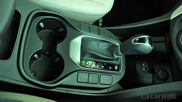 Discontinued Hyundai Santa Fe 2014 Gear-Lever