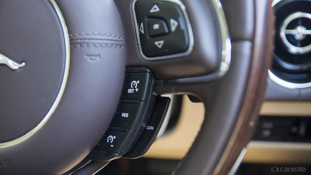 Jaguar XJ L [2014-2016] Interior