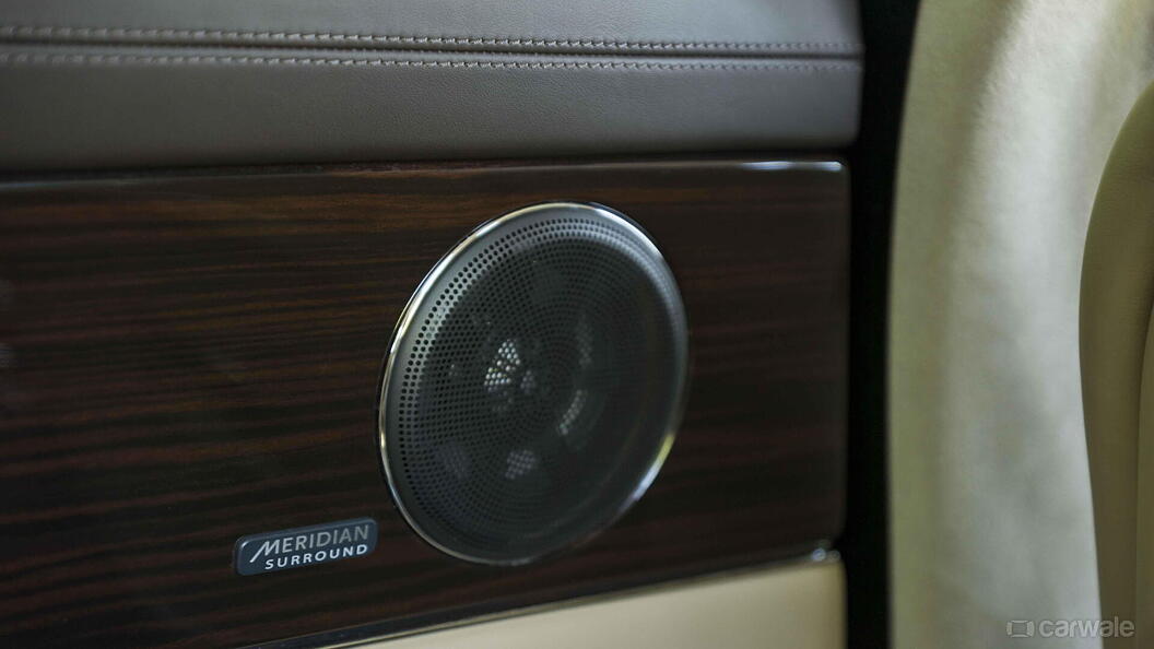 Discontinued Jaguar XJ L 2014 Music System