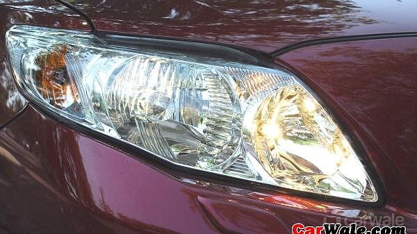 Discontinued Toyota Corolla Altis 2011 Headlamps