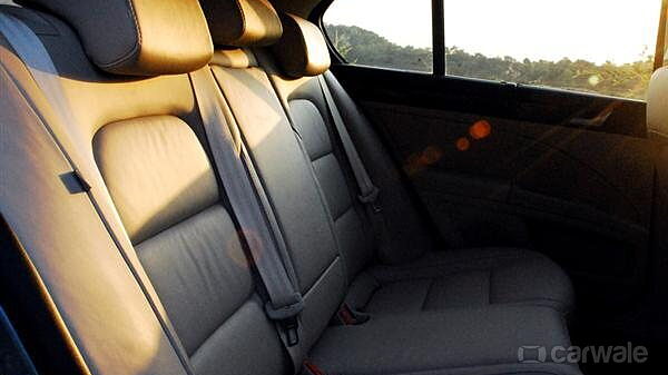 Discontinued Skoda Superb 2009 Rear Seat Space