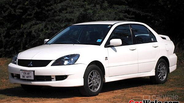 Mitsubishi Cedia [2009-2013] Left Front Three Quarter