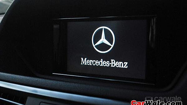 Discontinued Mercedes-Benz E-Class 2013 Exterior