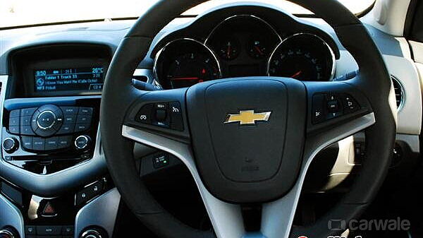 Chevrolet Cruze [2009-2012] Steering Wheel