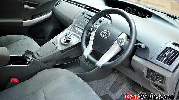 Discontinued Toyota Prius 2009 Interior