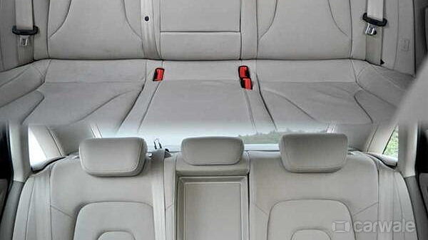 Discontinued Audi A4 2013 Front-Seats