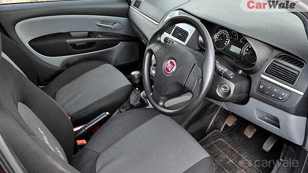 Fiat Punto [2011-2014] Driving
