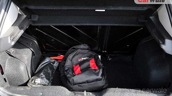 Fiat Punto [2011-2014] Boot Space