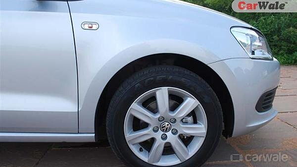Volkswagen Vento [2012-2014] Wheels-Tyres