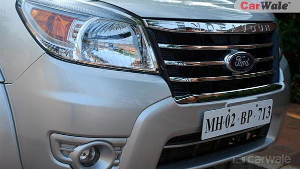Ford Endeavour [2009-2014] Fog Lamps