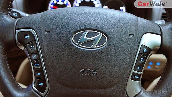Hyundai Santa Fe [2011-2014] Interior