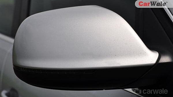 Discontinued Audi Q5 2013 ORVM