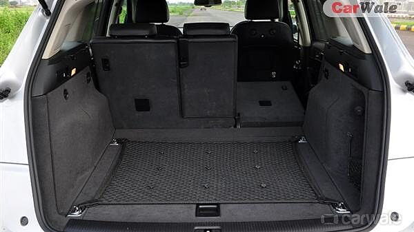 Discontinued Audi Q5 2013 Boot Space
