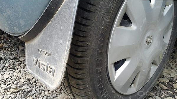 Tata Indica Vista [2012-2014] Wheels-Tyres