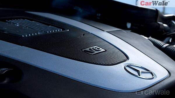 Discontinued Mercedes-Benz E-Class 2013 Engine Bay