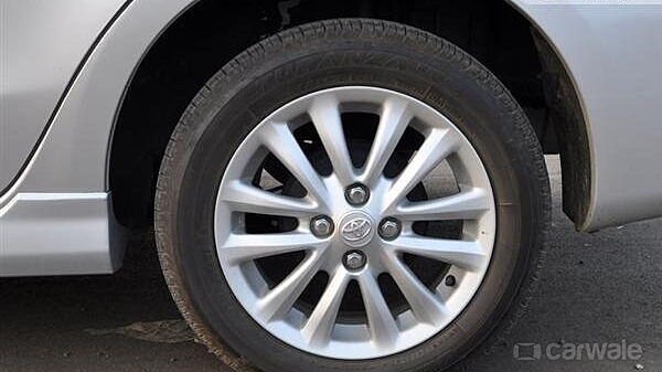 Toyota Etios [2010-2013] Wheels-Tyres