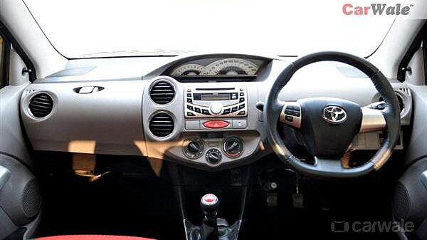 Toyota Etios [2010-2013] Interior