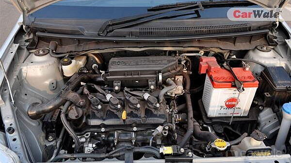 Toyota Etios [2010-2013] Engine Bay