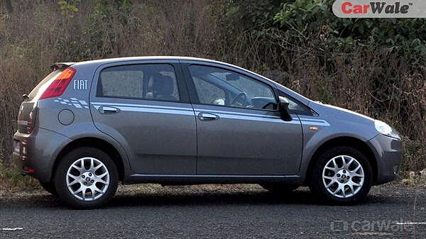 Fiat Punto [2011-2014] Left Side View