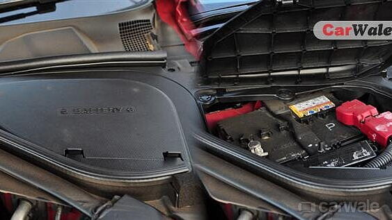 Nissan 370Z [2010-2014] Engine Bay