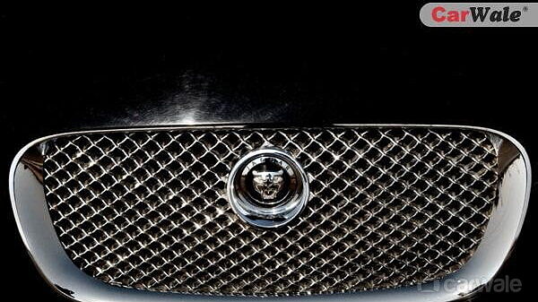 Discontinued Jaguar XF 2013 Front Grille
