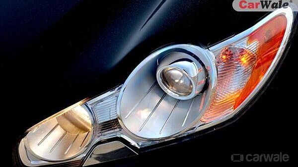 Jaguar XF [2013-2016] Headlamps