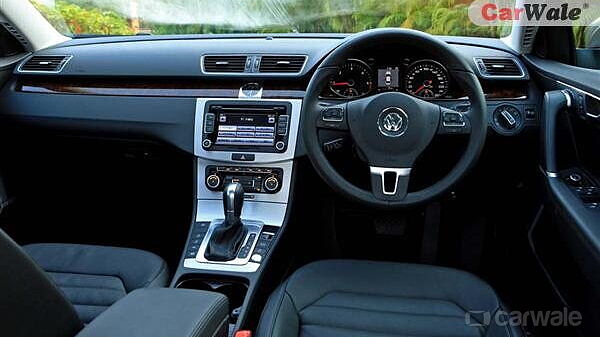 Volkswagen Passat [2007-2014] Dashboard