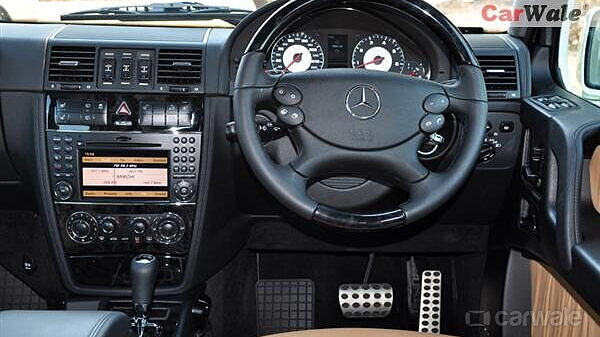 Mercedes-Benz G-Class [2013-2018] Interior