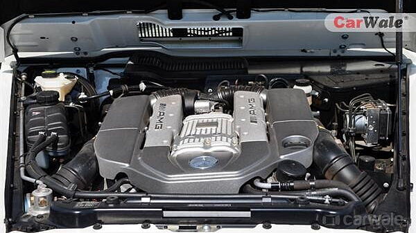 Discontinued Mercedes-Benz G-Class 2013 Engine Bay