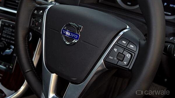 Discontinued Volvo S60 2013 Steering Wheel