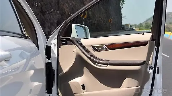 R-Class Interior Image, R-Class Photos in India - CarWale