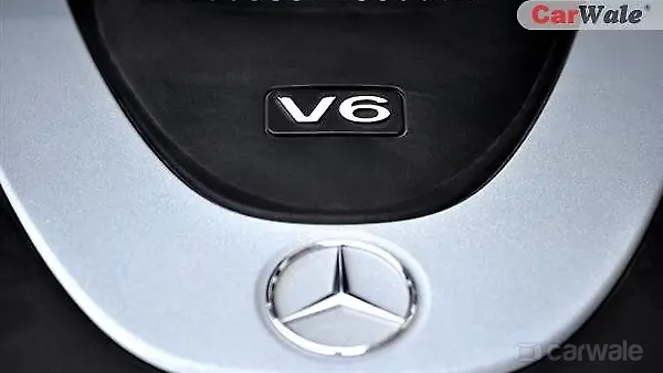 R Class Engine R-Class Engine Bay Image, R-Class Photos in India - CarWale