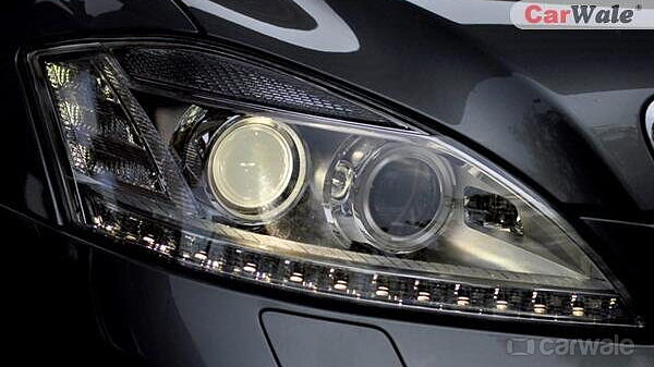 Discontinued Mercedes-Benz S-Class 2010 Headlamps
