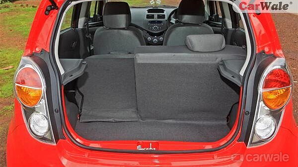Chevrolet Beat [2009-2011] Boot Space