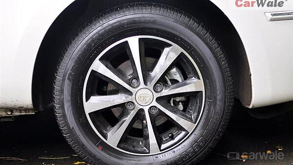 Tata Indica Vista [2012-2014] Wheels-Tyres