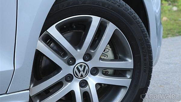 Discontinued Volkswagen Jetta 2013 Wheels-Tyres