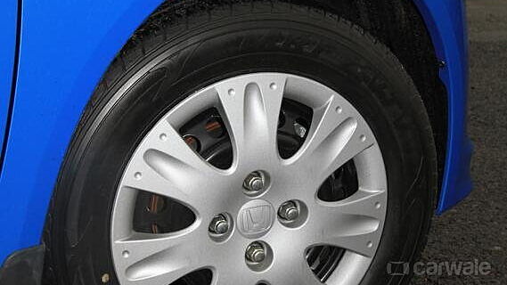 Discontinued Honda Brio 2013 Wheels-Tyres