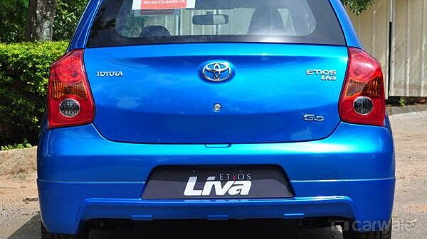 Toyota Etios [2010-2013] Rear View