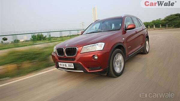 Discontinued BMW X3 2011 Driving