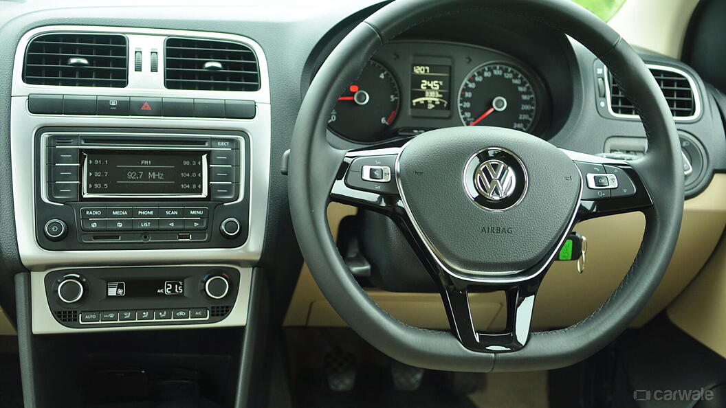 Volkswagen Polo [2014-2015] Interior